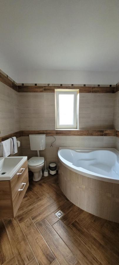 Jazmin Vendeghaz Villa Sovata Buitenkant foto