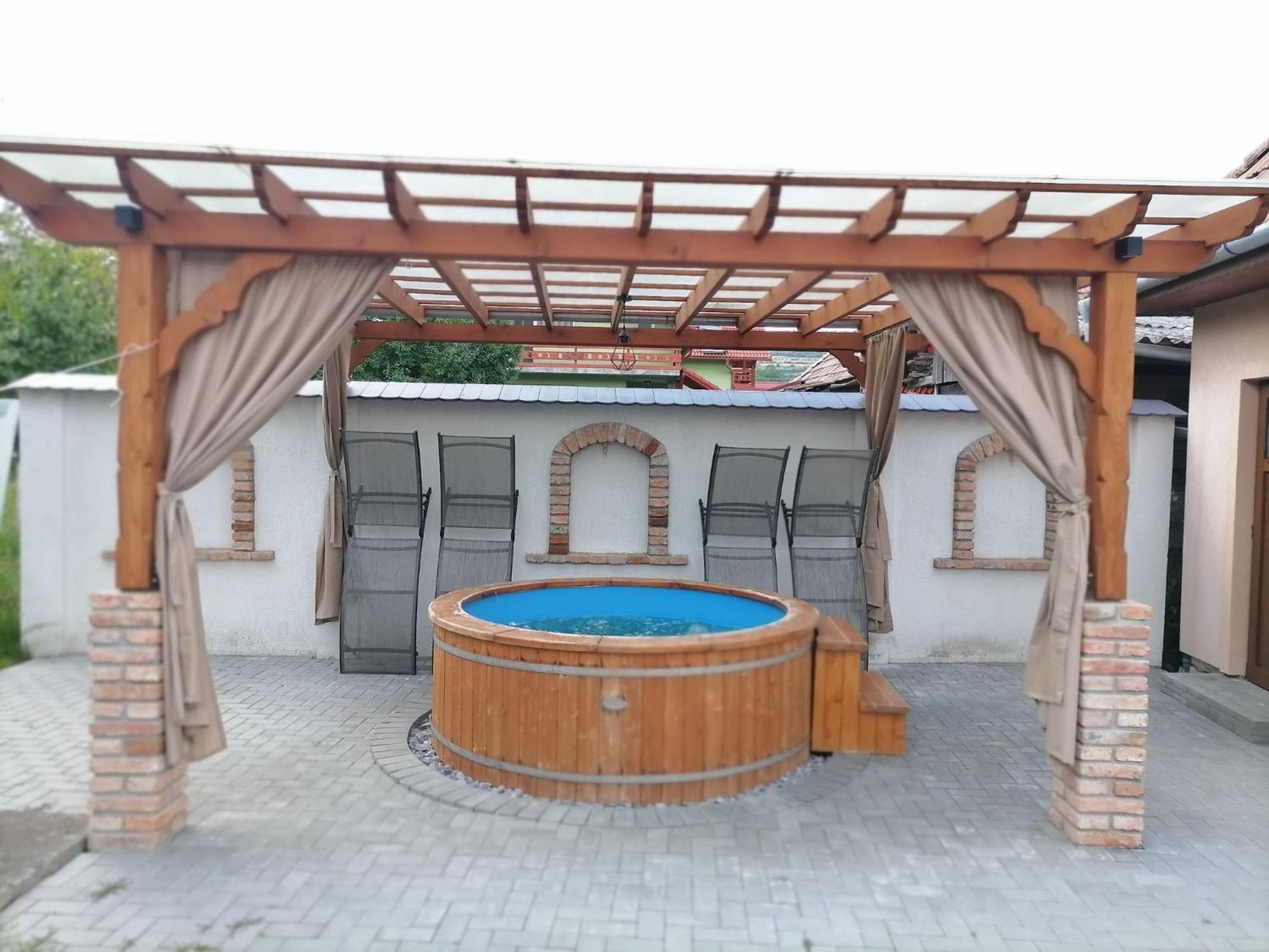 Jazmin Vendeghaz Villa Sovata Buitenkant foto